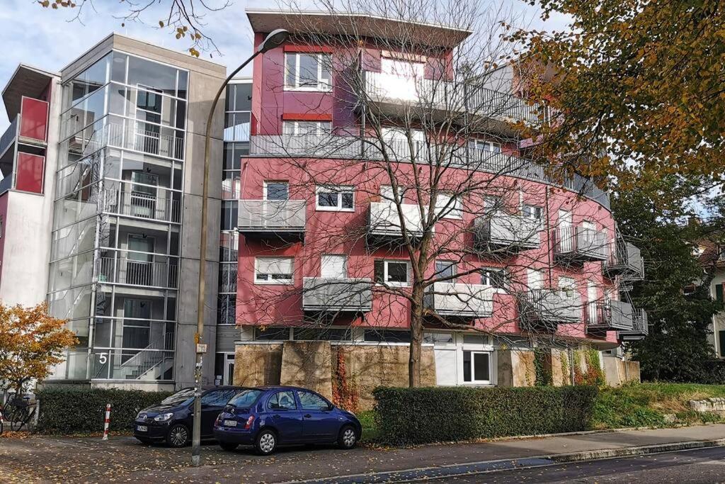 Schoenes Apt In Zentraler Lage 弗赖堡 外观 照片